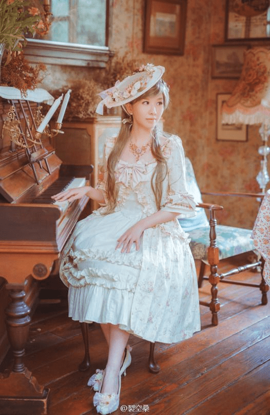 Neo-Lolita